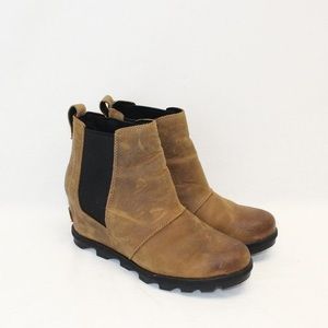 Women’s Sorel Joan of Arctic Wedge Bootie | Size 8